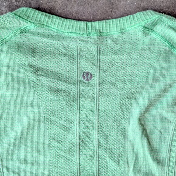 Lululemon Swiftly Tech Long Sleeve Crew Top Teal Mint Green size 12 - Picture 6 of 7